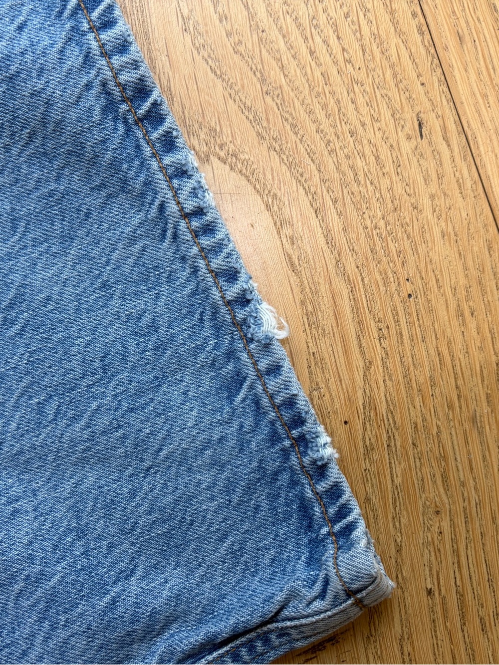 Agolde Straight Leg style Denim - Picture 7 of 8